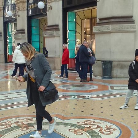 "House Of Lella" Appartamento 2 Camere Da Letto Mediolan Zewnętrze zdjęcie