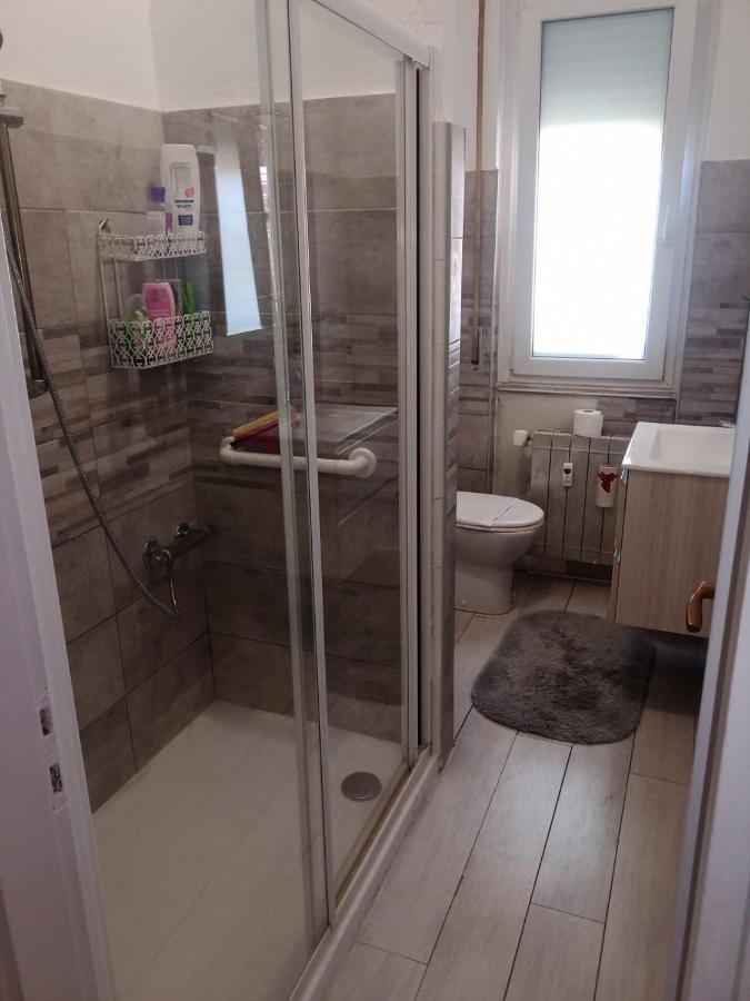 "House Of Lella" Appartamento 2 Camere Da Letto Mediolan Zewnętrze zdjęcie